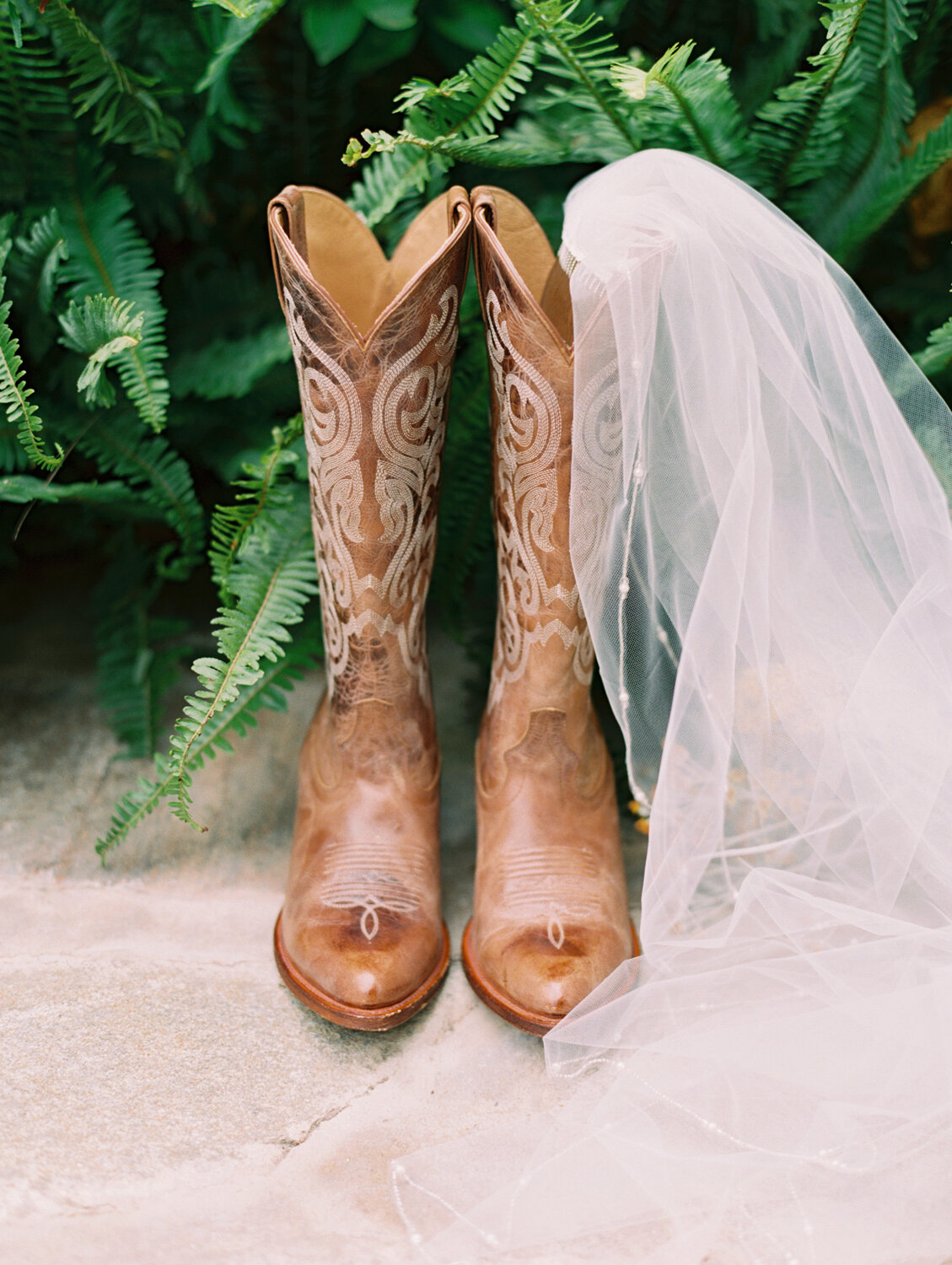 wisteria-photography.com | Wisteria Photography | Gerry Ranch | Weddings Engagement | Southern California Photographer-2.jpg