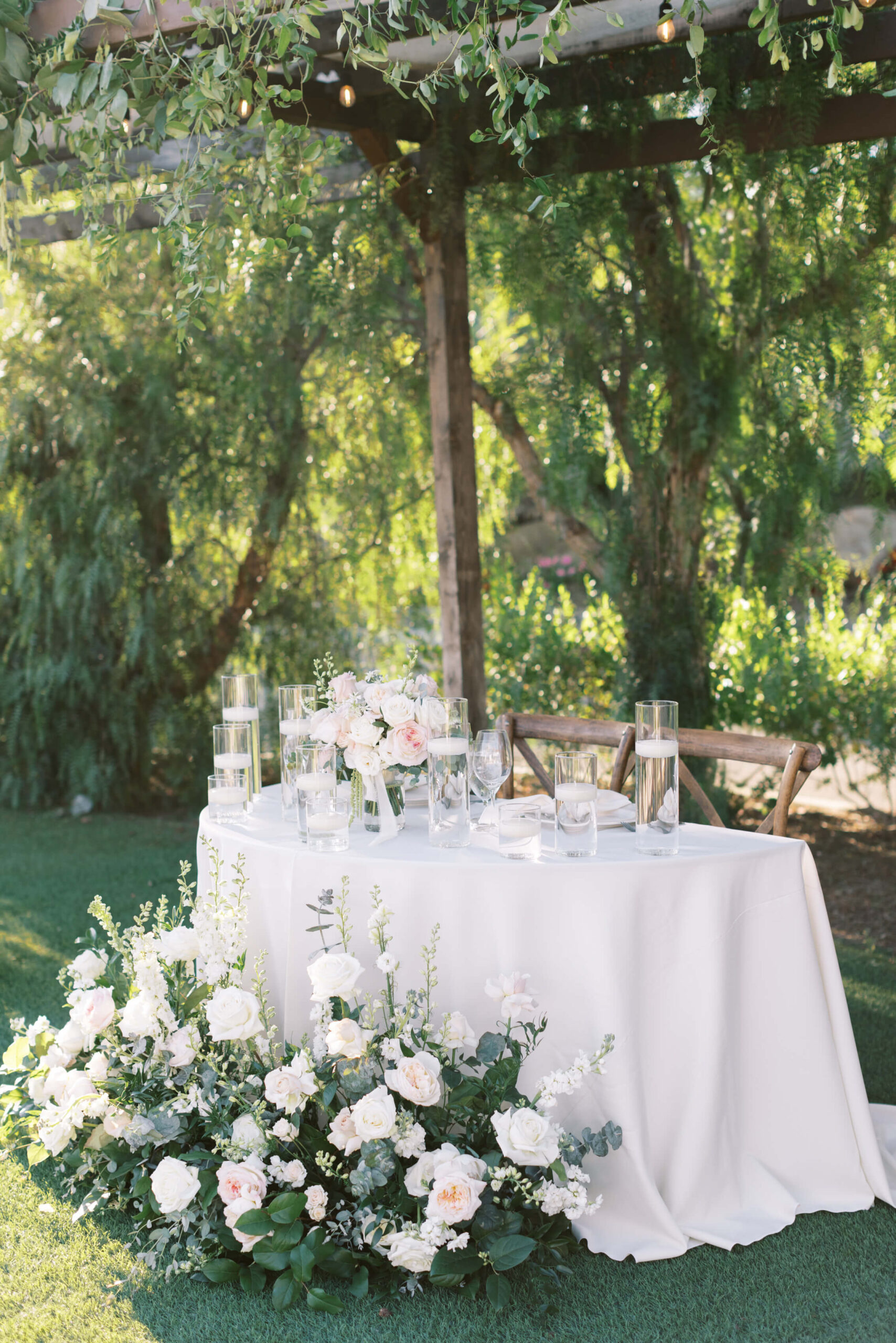 Hummingbird Nest Ranch Q-Vineyard Reception - Lisa Leanne Photography