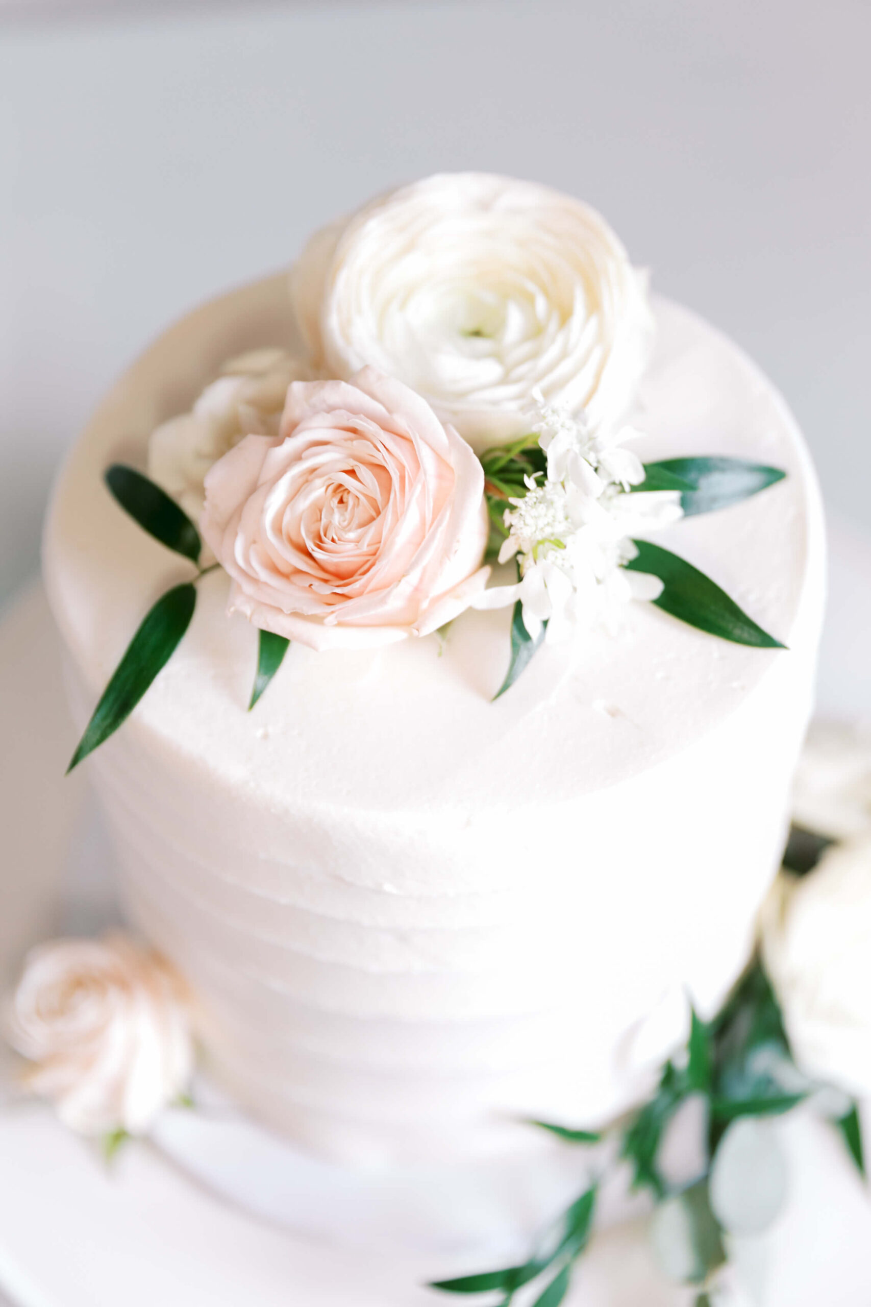 Hummingbird Nest Ranch Cake - Lisa Leanne Photography