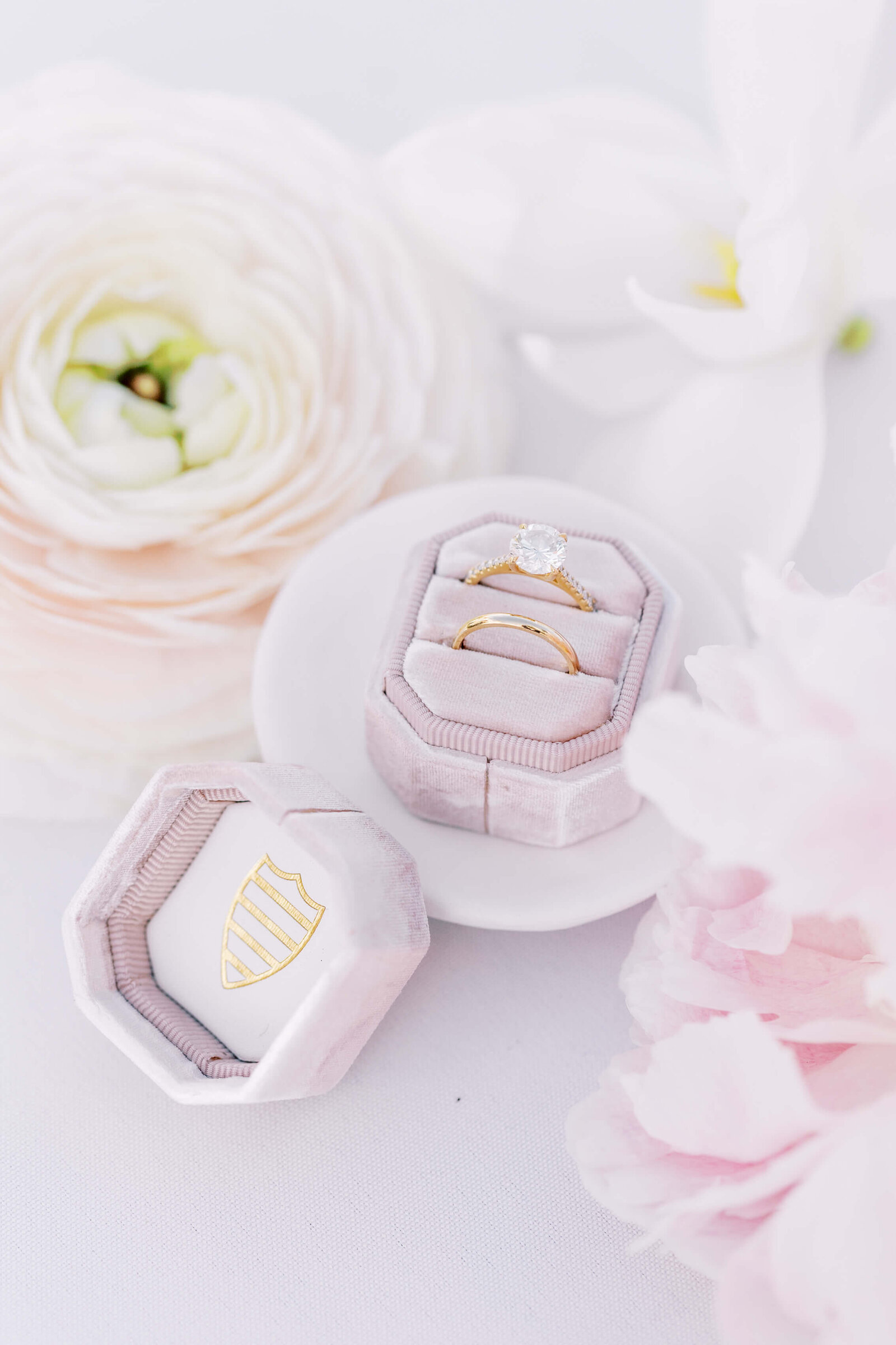 Saddlerock Ranch Wedding - Wedding Rings - Lisa Leanne Photography