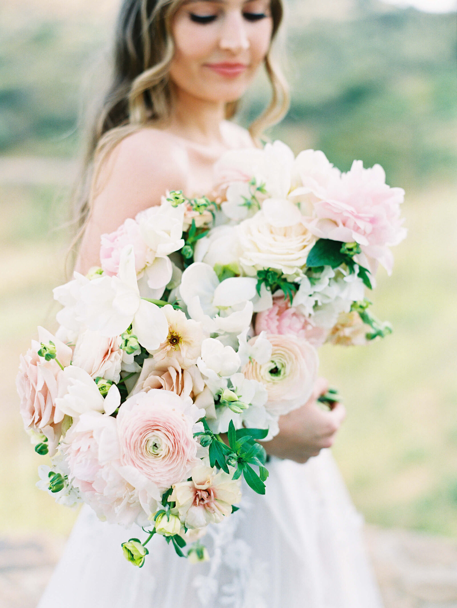 Saddlerock Ranch Wedding - Bridal Portrait - Lisa Leanne Photography