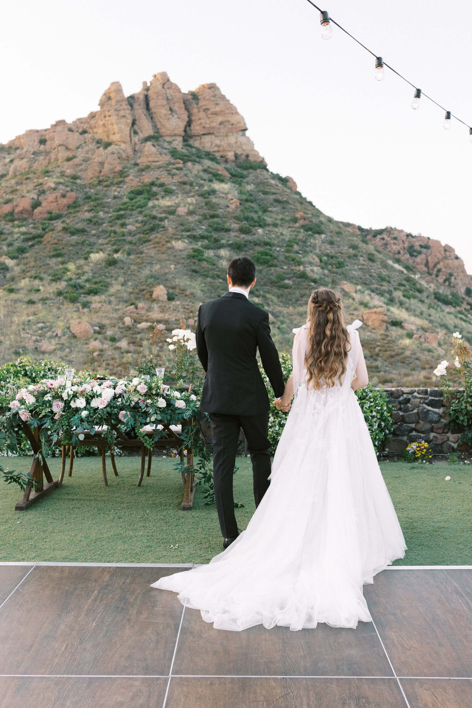 Saddlerock Ranch Wedding - Grand Entrance - Lisa Leanne Photography
