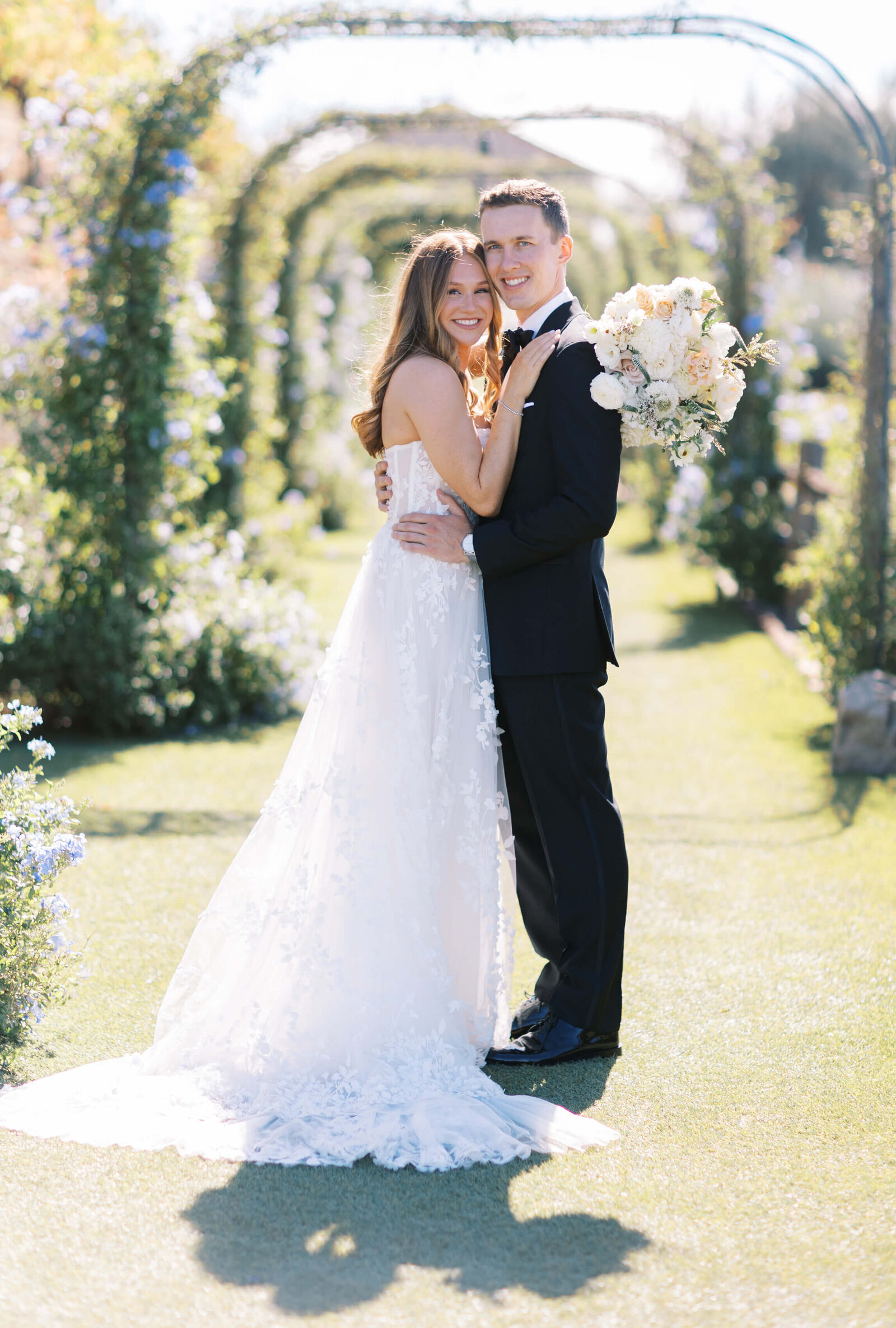 Cielo Farms Wedding Bride and Groom Portrait - Lisa Leanne Photography