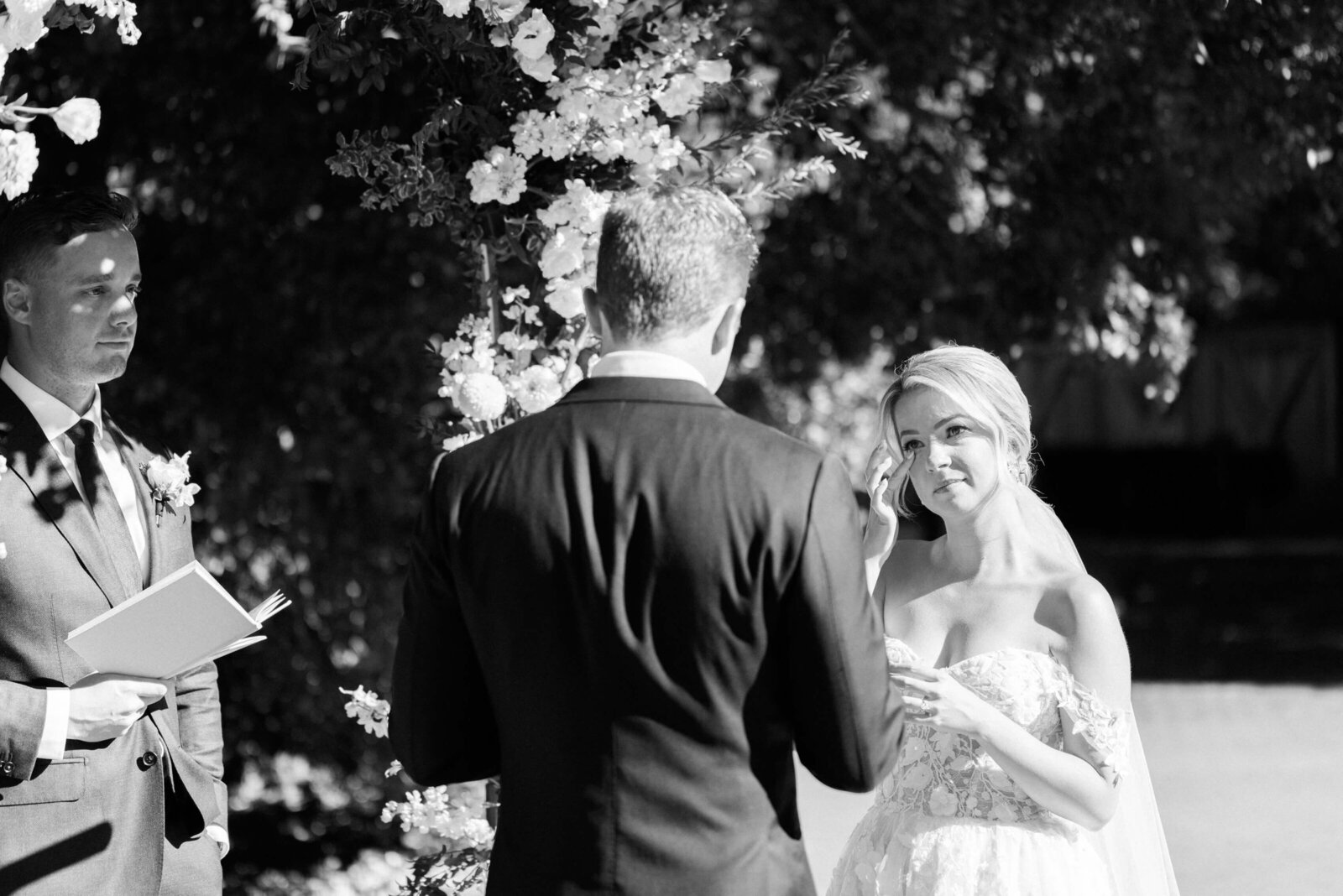 Katherine & Alex wedding at Quail Ranch, Simi Valley - Lisa Leanne Photography