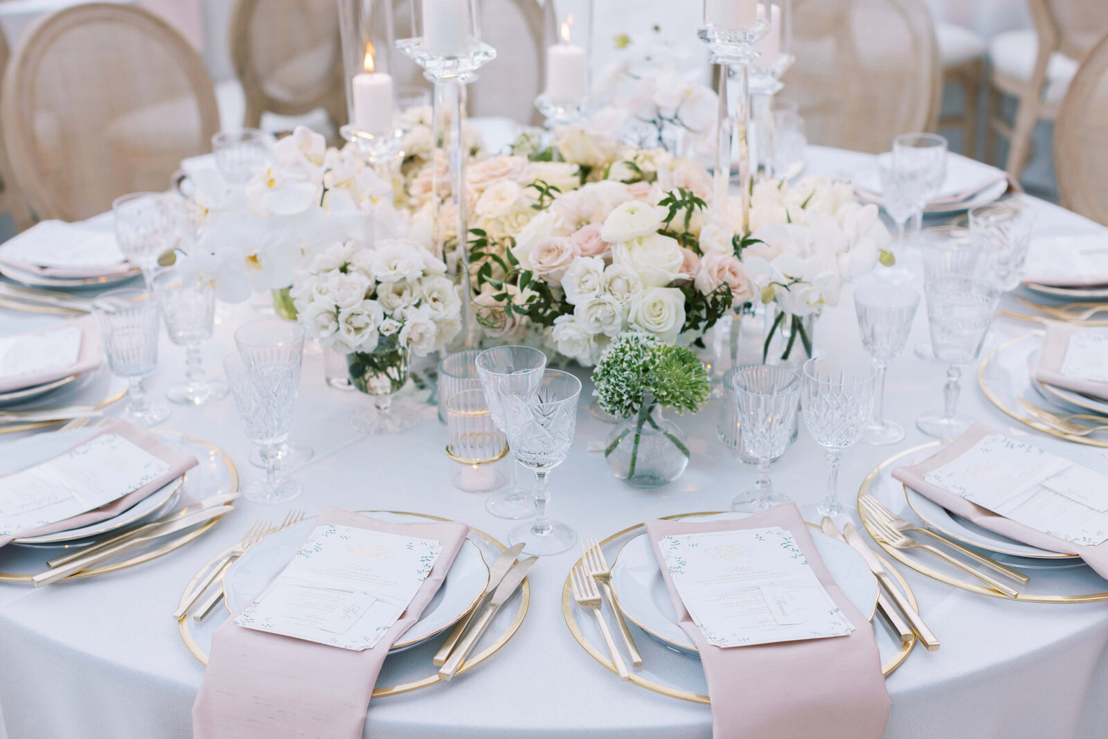 Malibu Wedding Reception Table Setup