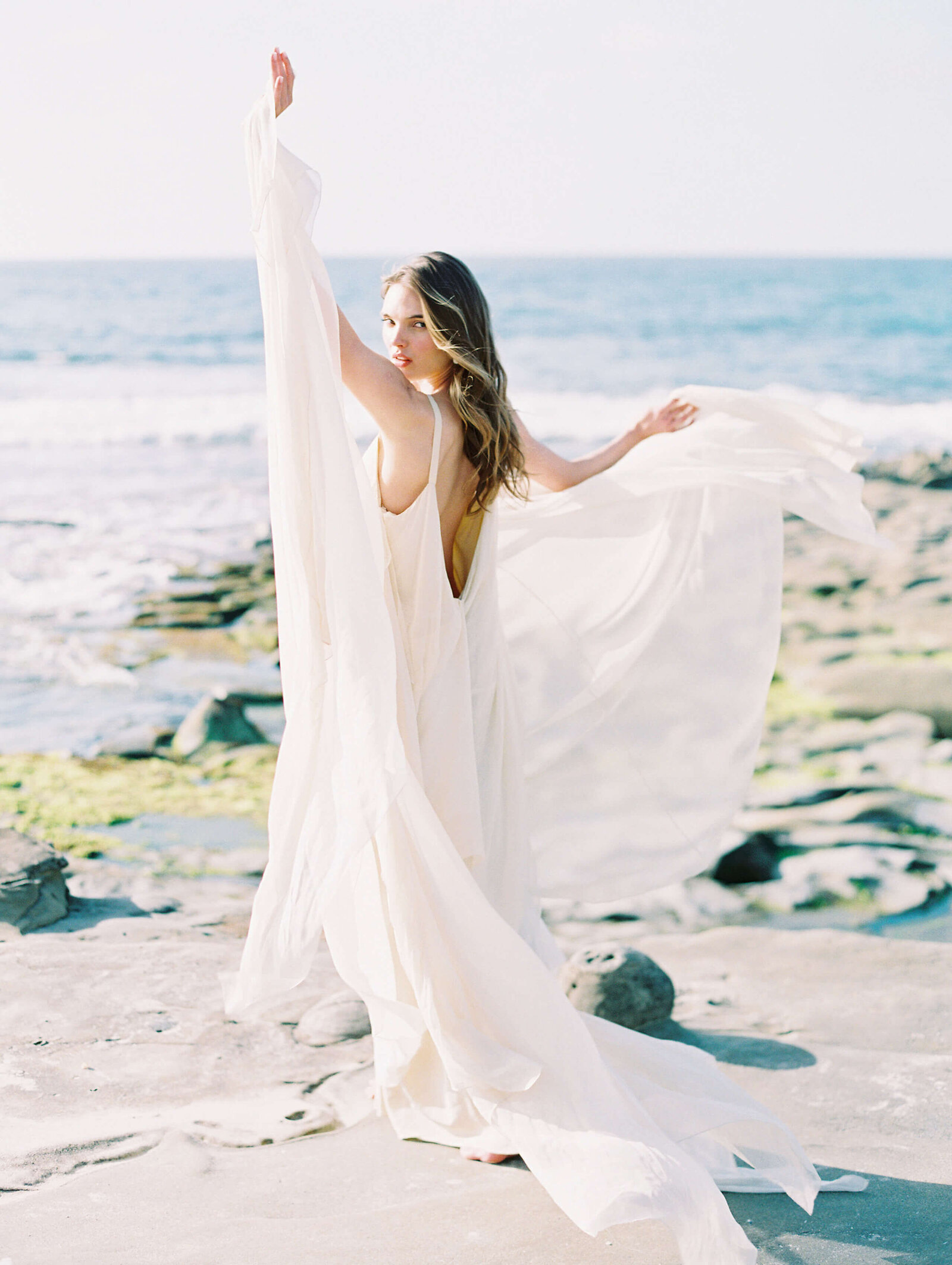 Sirens Editorial wedding at La Jolla, San Diego - Lisa Leanne Photography