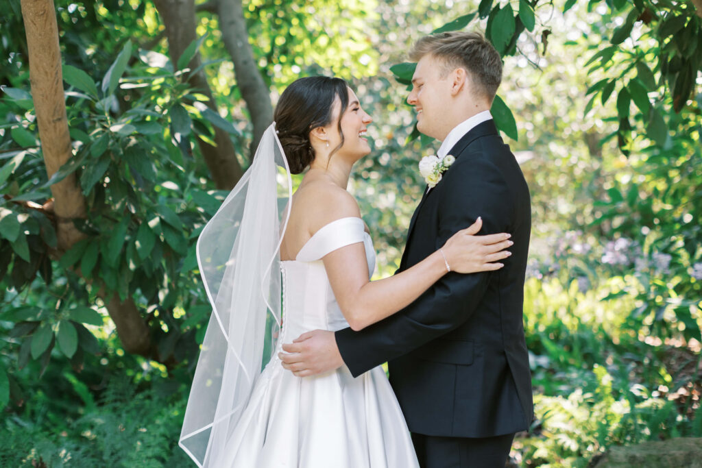 Gerry Ranch First Look - Lisa Leanne Photography