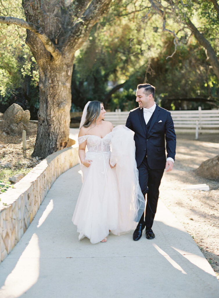Bride and Groom Portrait at Calamigos Ranch Wedding - Lisa Leanne Photography