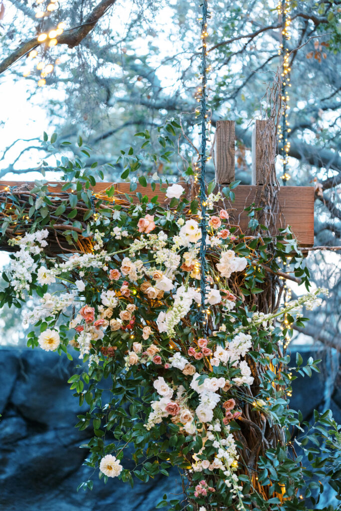 Oak Room Ceremony Florals - Calamigos Ranch - Lisa Leanne Photography