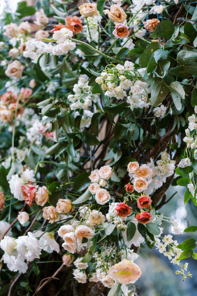 Oak Room Ceremony Florals - Calamigos Ranch - Lisa Leanne Photography