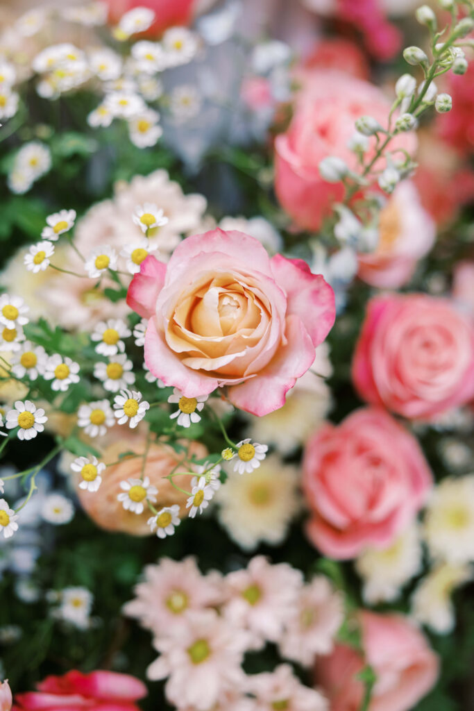Birchwood Room Wedding Bride and Groom Table Florals