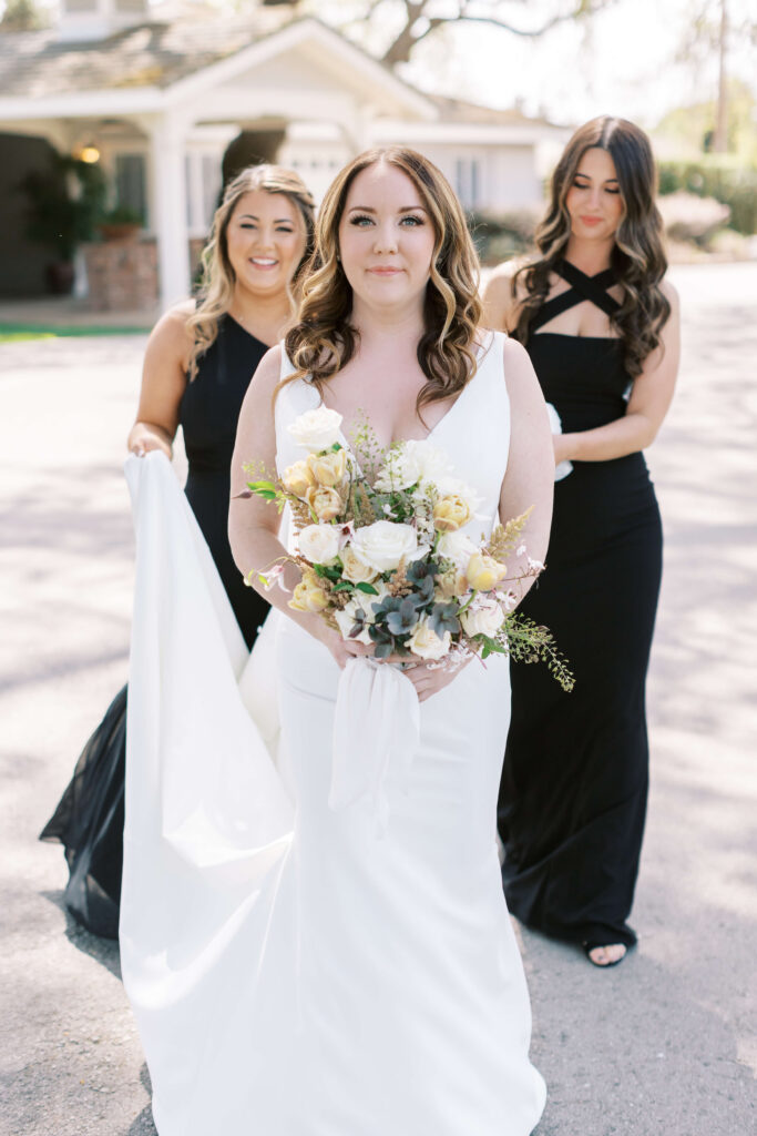 Roblar Farm Wedding Bride - Lisa Leanne Photography