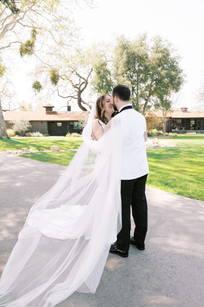 Roblar Farm Wedding First Look - Lisa Leanne Photography