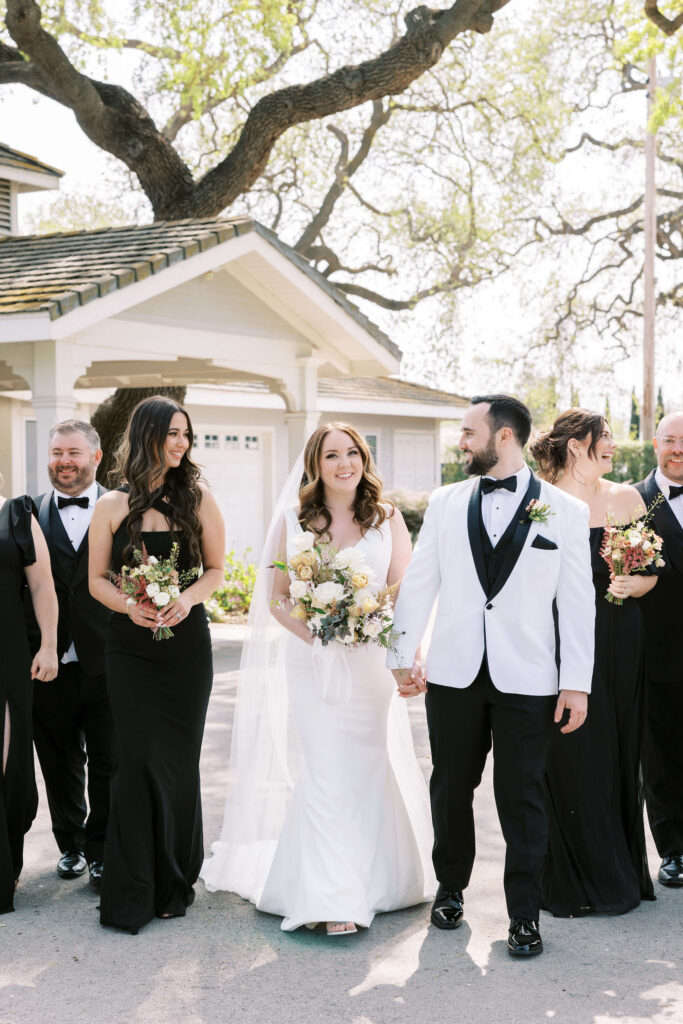 Roblar Farm Wedding Party - Lisa Leanne Photography