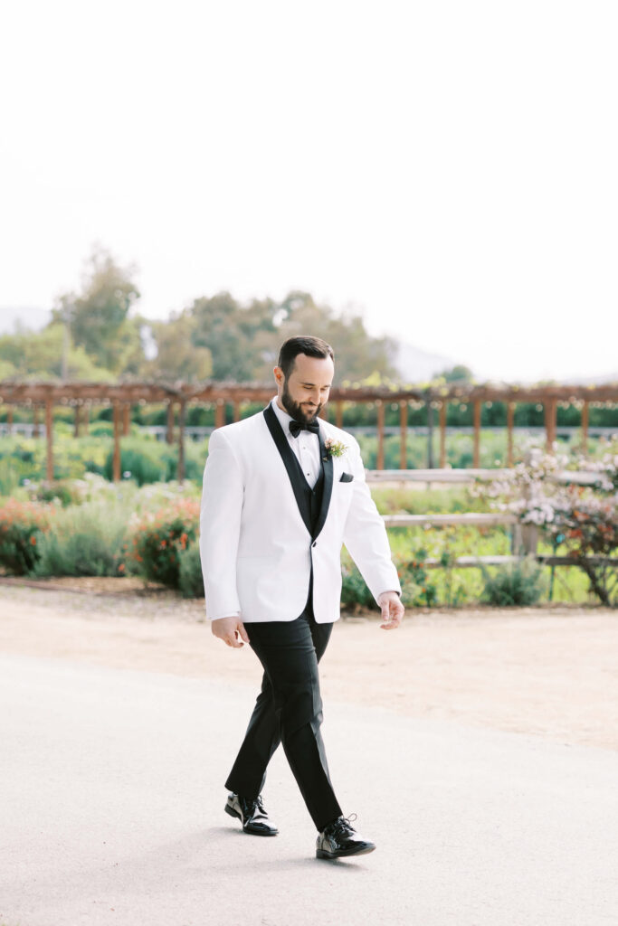 Roblar Farm Ceremony Groom Processional - Lisa Leanne Photography
